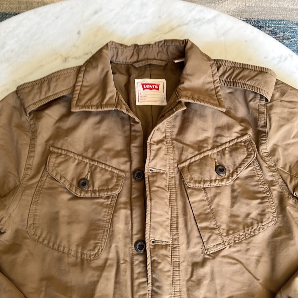 Levi’s Jacket - Picture 3 of 9